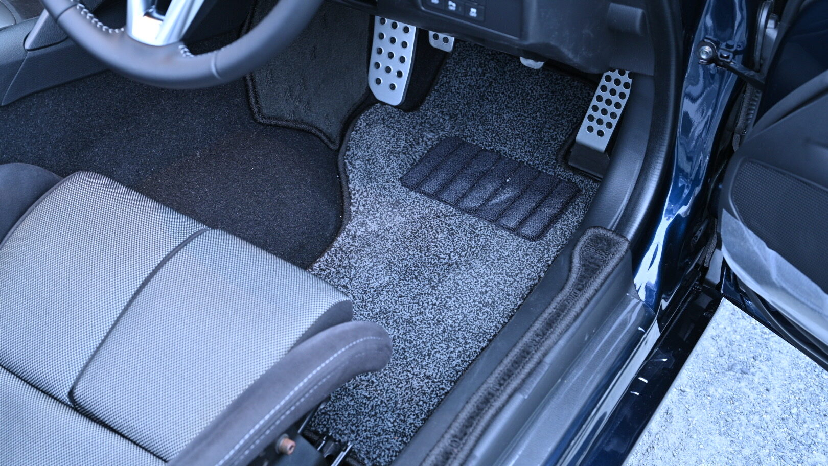 FJクラフトプレミアムフロアマットのミックスグレー